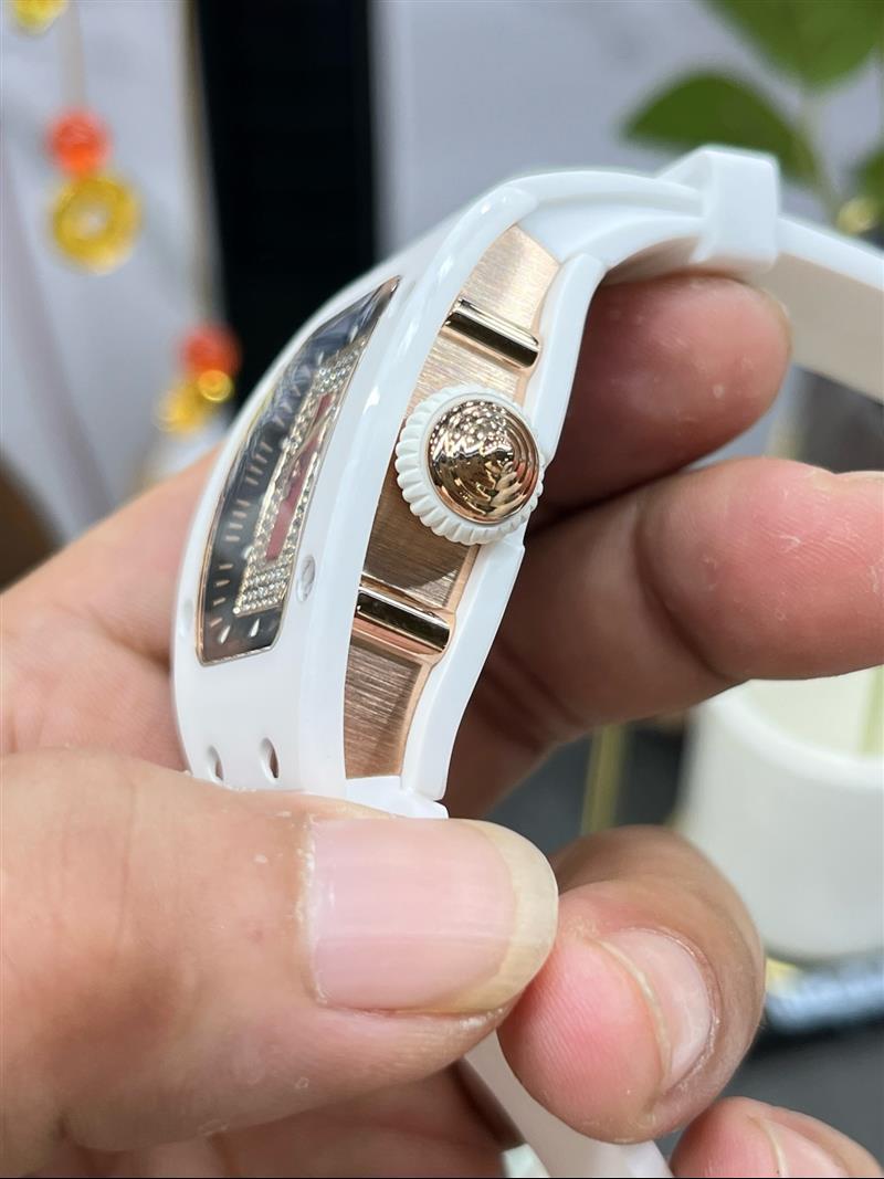 202457162511489 1550